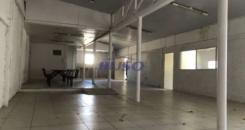 Barracão / Galpão / Depósito com 1 sala para alugar na Rua Coronel Luiz José dos Santos, 3733, Xaxim, Curitiba