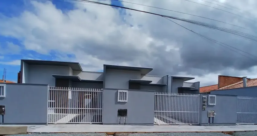 Casas Prontas com 2 dormitórios sendo 1 suíte em Barra Velha-SC