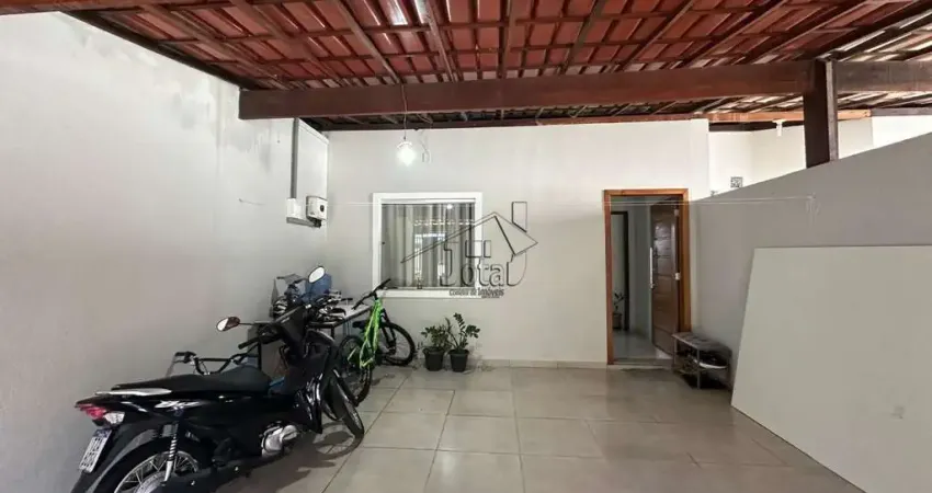 Casa com 2 quartos (st) - 62 m² de área construída - Nova Vila Bretas - Governador Valadares/MG