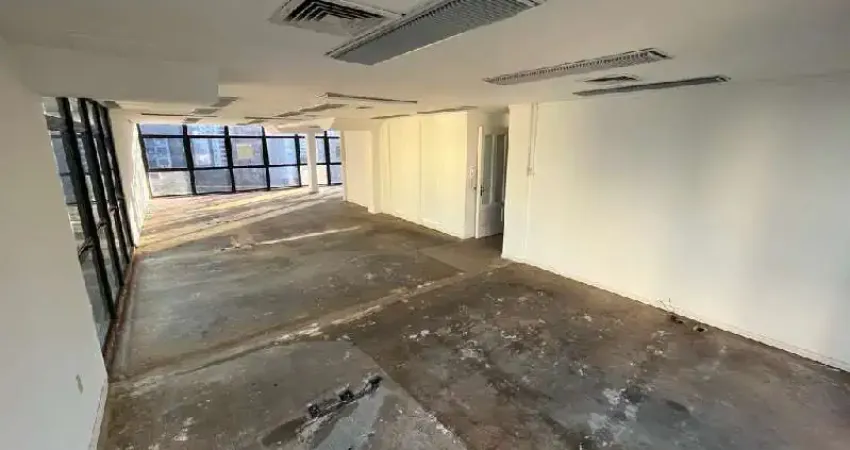 Sala comercial à venda na Avenida Carlos Gomes, Três Figueiras, Porto Alegre