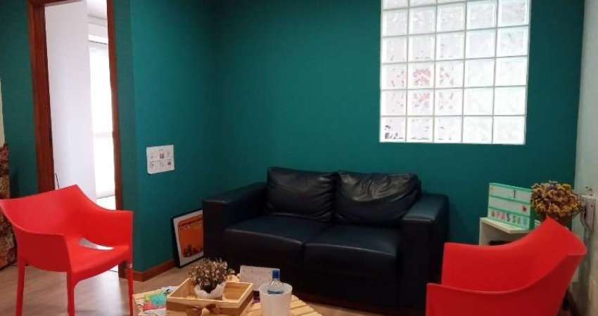 Sala comercial à venda na Rua Mariante, Rio Branco, Porto Alegre