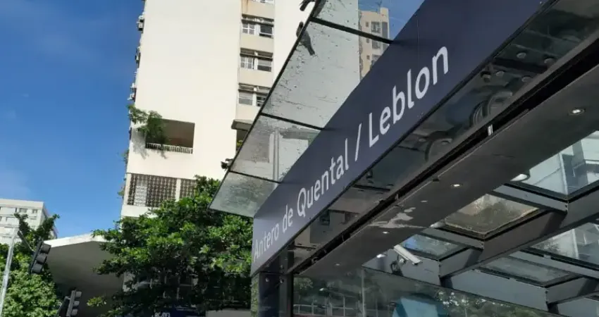 Apartamento aos pés do metrô e a 2 quadras da praia, melhor do leblon ao seu alcance