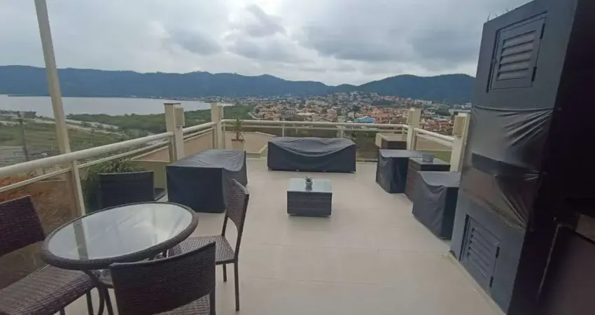 Casa com 4 quartos à venda na Rua Achylles de Albuquerque Oliveira, 106, Camboinhas, Niterói