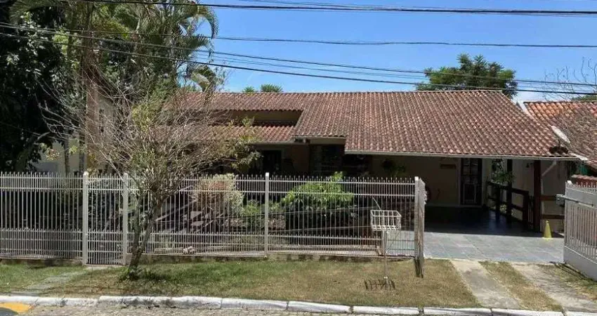 Casa com 5 quartos à venda na Estrada Caetano Monteiro, 2835, Badu, Niterói
