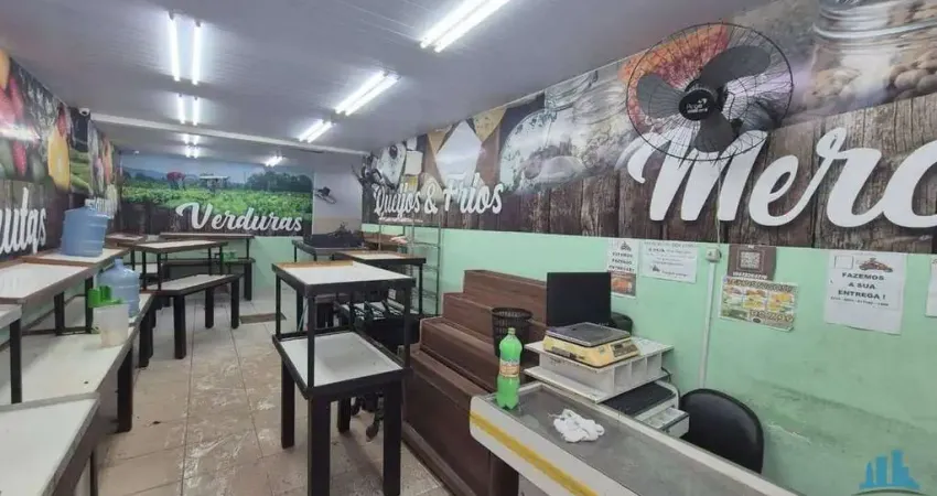 Prédio comercial com 2 lojas em Santa Rosa