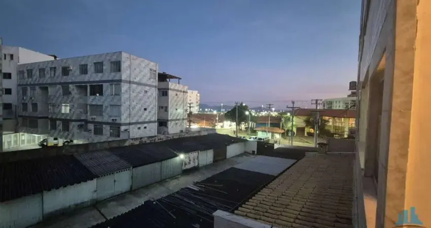 2 quartos com vaga na quadra da Praia do Forte Cabo Frio