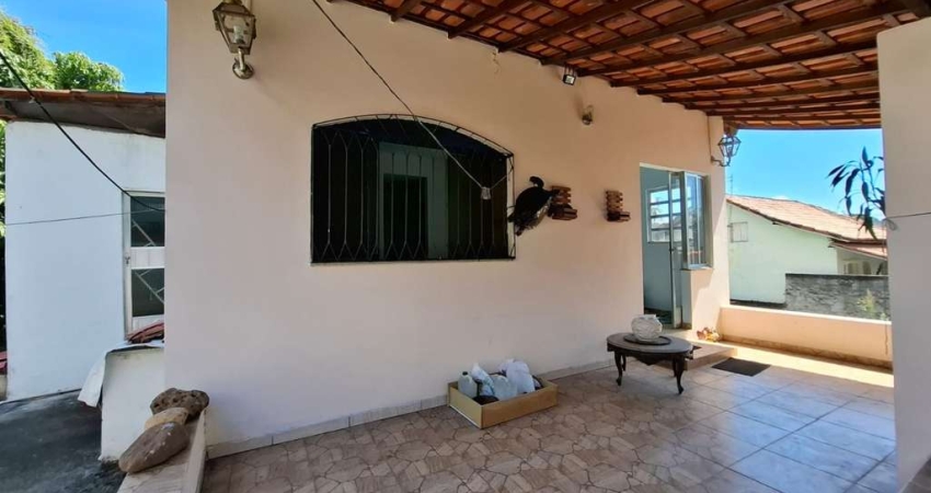 Casa para Venda em São Gonçalo, Jardim Nova República, 3 dormitórios, 1 suíte, 3 banheiros, 1 vaga