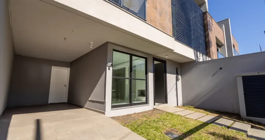 Triplex no bairro agua verde, com jacuzzi no terraço. pronto para morar.