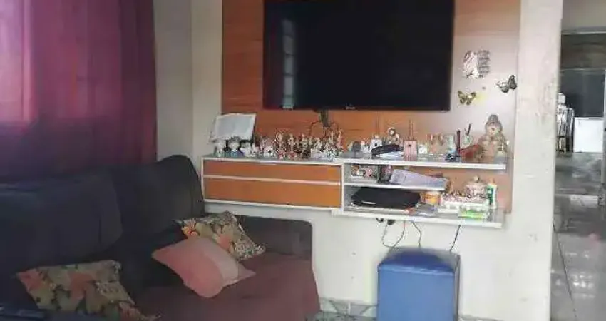 Casa Residencial com 2 Quartos em Franca (Estação) — Aceita Permuta