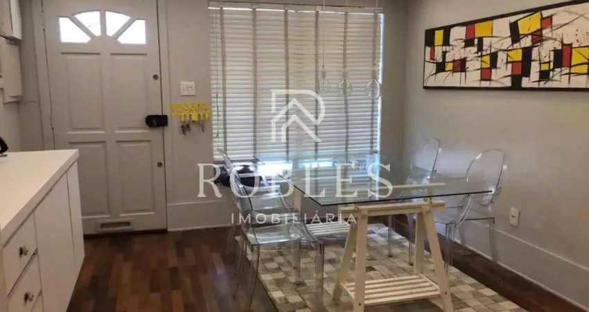 Casa de vila fechada com 180 m², 3 quartos sendo 1 suíte à venda no bairro Jardim Paulistano.