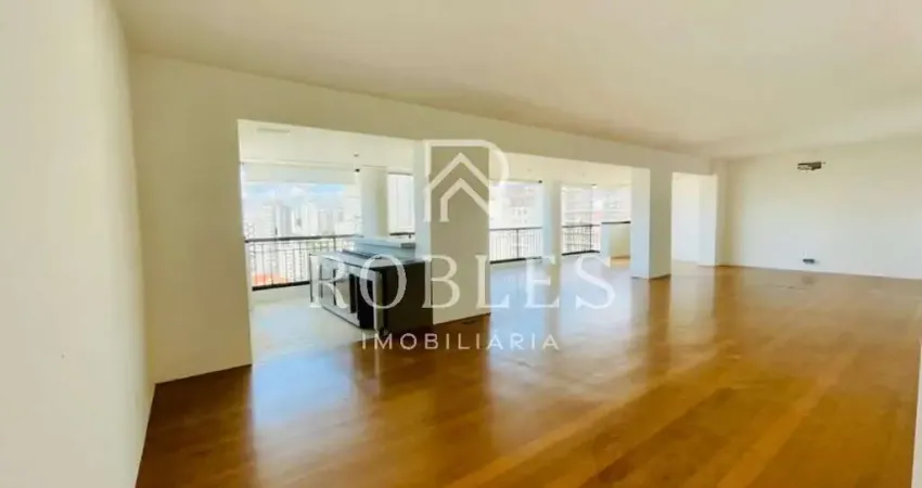 Apartamento com 215 m², 3 quartos sendo 3 suítes à venda no bairro Pompéia.