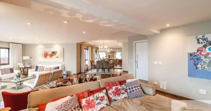 Apartamento 200 mts,  3 suites, terraço, living, 3 vagas localizado no real parque