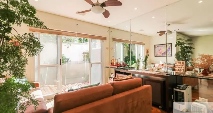 Casa em condomínio, 355mts, 3 suítes, 3 vagas no condomínio palmeiras imperiais do morumbi