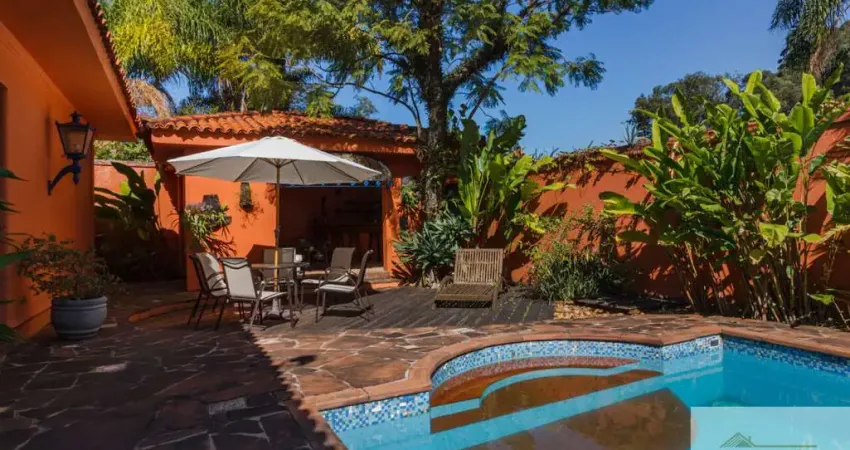 Sobrado residencial, 309 mts, 2 suítes, 2 vagas no real parque