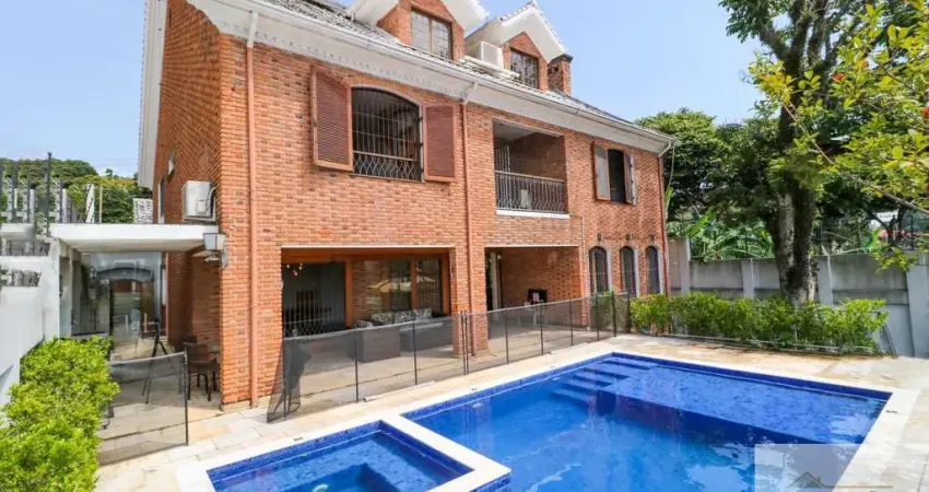 Sobrado Residencial, 586 mts, 5 dormitórios, 4 vagas, no Morumbi