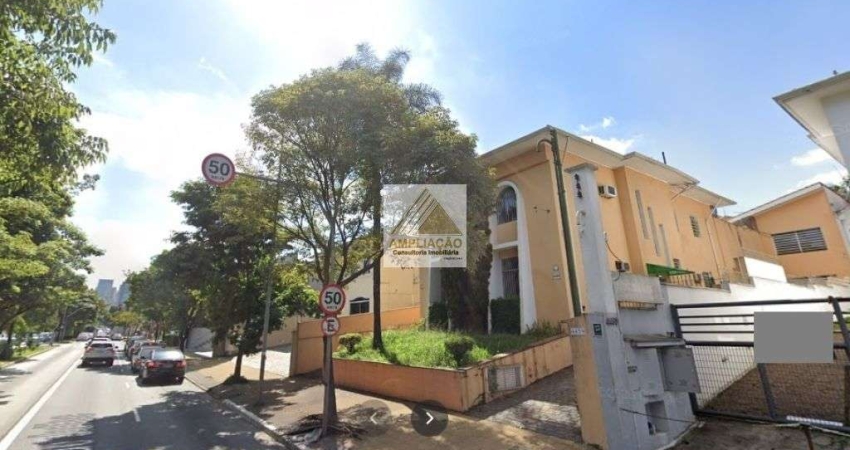 Casa 9 de Julho, entrada/saída de veículos independente, ideal p/ Advogados Laboratórios e Clínicas