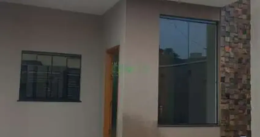 Casa com 3 quartos à venda na Rua Eiti Suguimoto, Maria Lúcia, Londrina