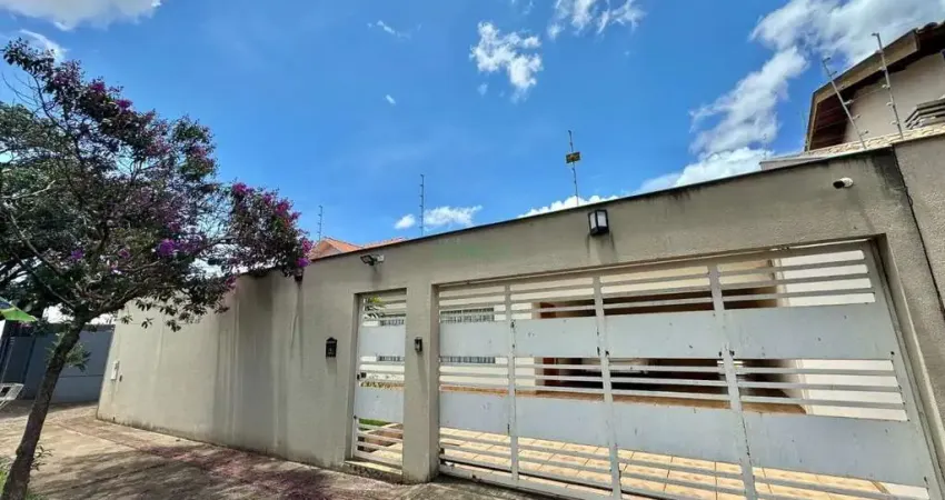 Casa com 3 quartos à venda na Rua Juvenal Borges de Macedo, Mediterrâneo, Londrina