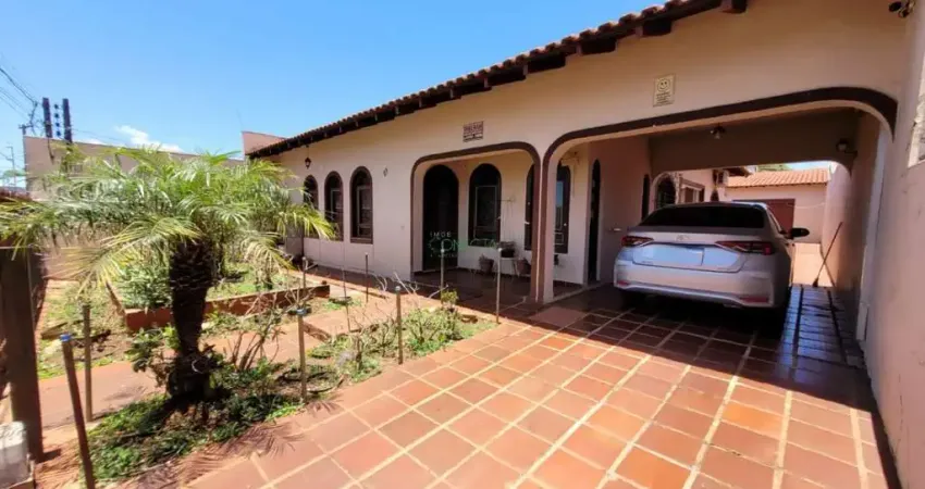 Casa com 3 quartos à venda na Rua Santo André, Champagnat, Londrina