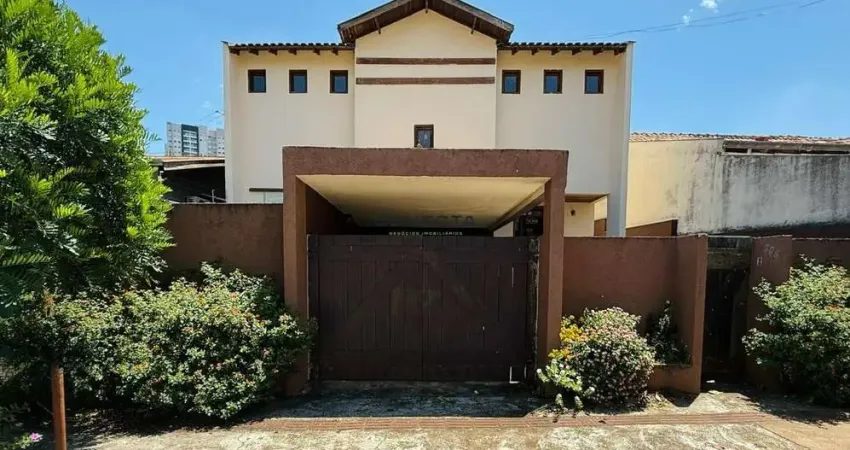 Casa com 3 quartos à venda na Rua Charles Robert Darwin, Maringá, Londrina