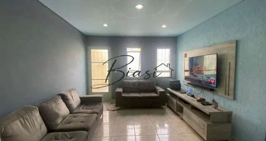 Casa à venda em São José dos Campos-SP, Parque Industrial: 3 quartos, 1 suíte, 1 sala, 2 banheiros, 2 vagas, 126m²!