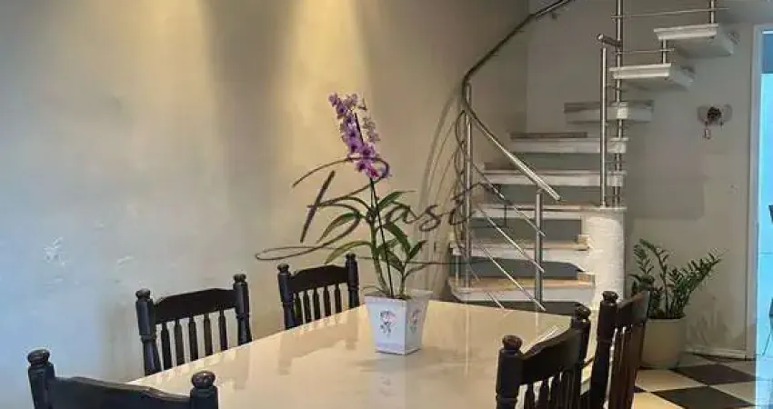 Casa Sobrado - Condomínio fechado Bell Park - Jardim Uirá - 3 dormitórios - São José dos Campos