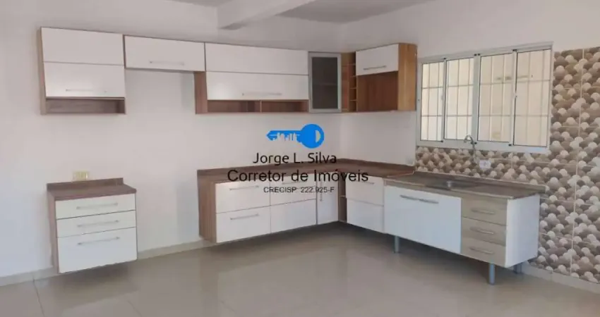 Sobrado Enorme no Portal I 3 Dormitórios 1 Suíte vaga 2 carros + Salão 70m2