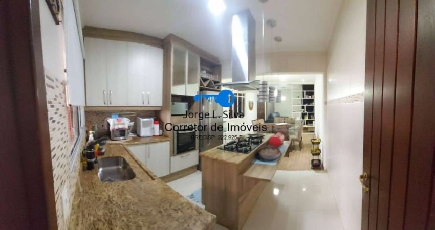 Casa 4 Dormitórios 1 Suíte Terraço , Espaço Gourmet , Vaga 2 Carros !