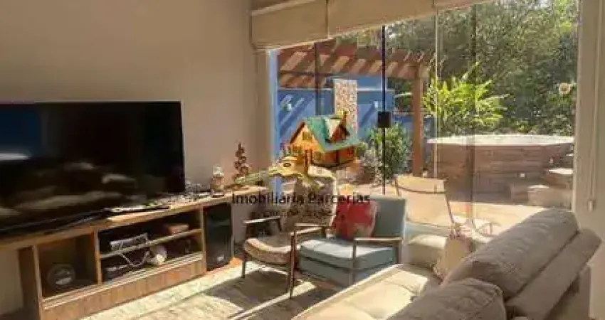 Casa térrea em condomínio fechado no alpes dos araçás  jordanésia !