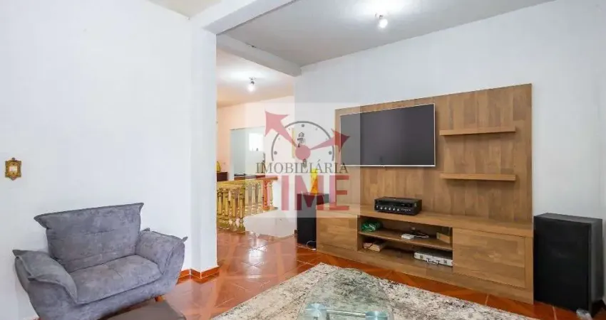 Casa em almirante tamandaré com 2 pisos, 218,00m², divisa com santa felicidade