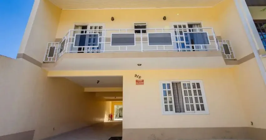 Sobrado com 3 dormitórios à venda por R$ 899.000,00 - Pineville - Pinhais/PR