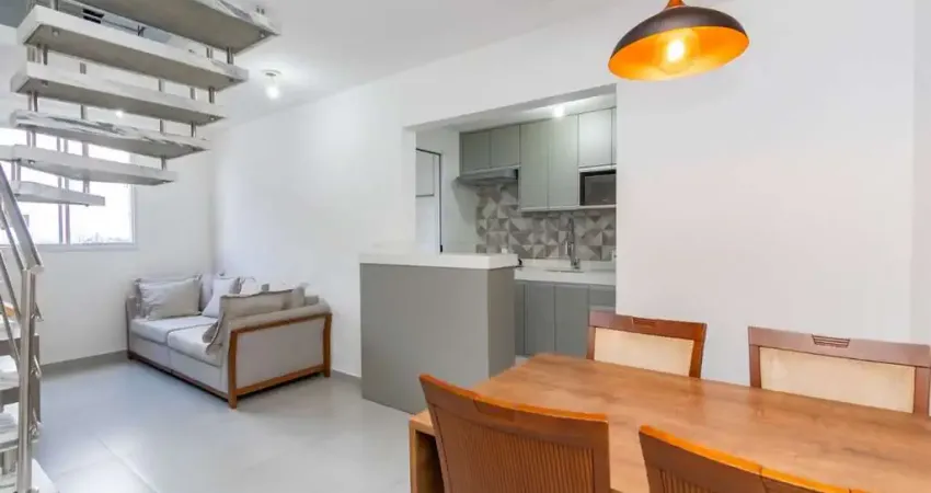 Cobertura com 2 dormitórios à venda, 109 m² por R$ 530.000,00 - Xaxim - Curitiba/PR