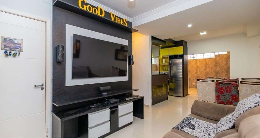 Sobrado com 3 dormitórios à venda, 98 m² por R$ 619.800,00 - Santa Cândida - Curitiba/PR