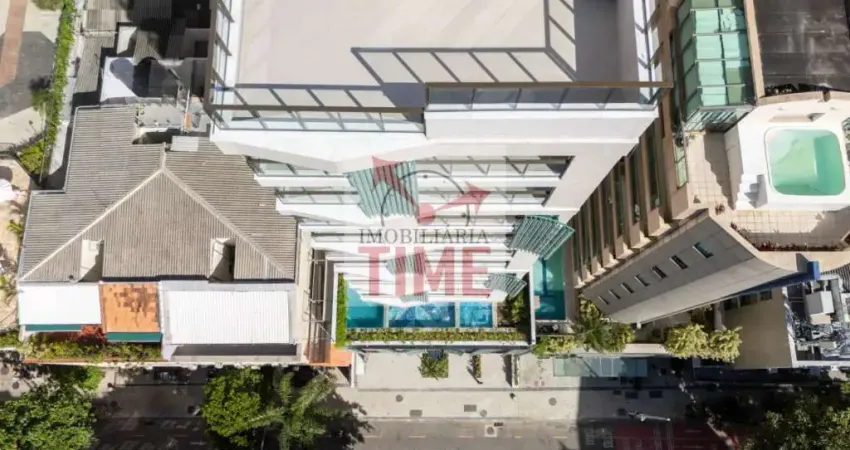 Apartamento double suítes (2 suítes) à venda no on the sea arpoador em copacabana