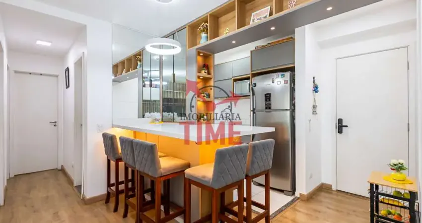 Apartamento mobiliado em andar alto no bacacheri – 3 dormitórios , suite e lazer completo