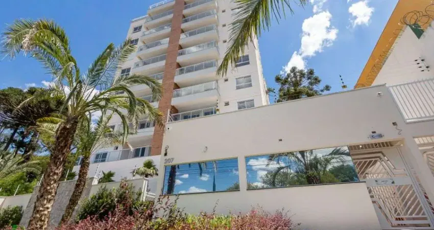 Cobertura com Terraço Privativo, 4 Quartos, 2 Suítes e 3 Vagas no Bacacheri