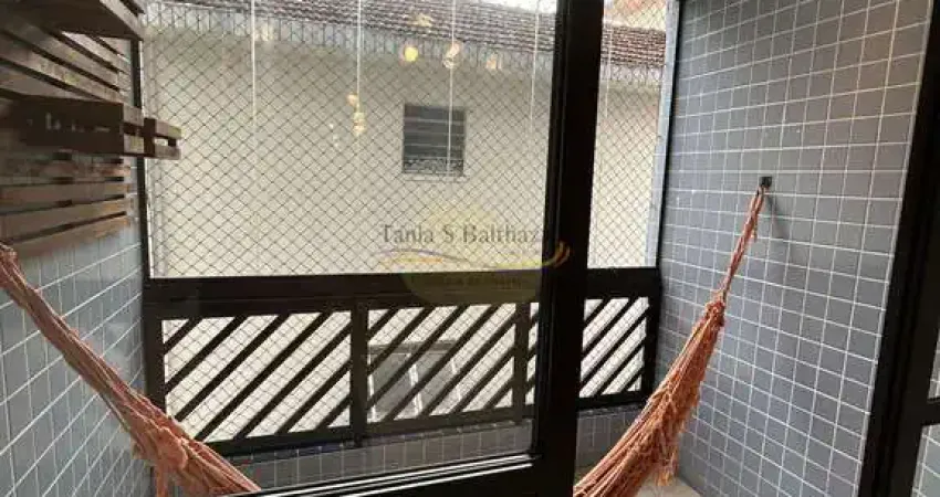 Apartamento 02 dormitórios - Marapé - Santos/SP.