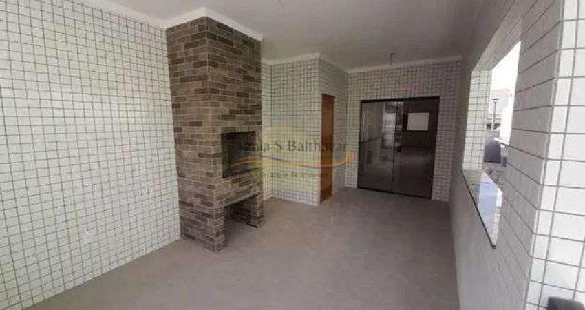 Casa Sobreposta Alta com 3 Dormitórios sendo 3 Suítes à venda - Campo Grande - Santos/SP