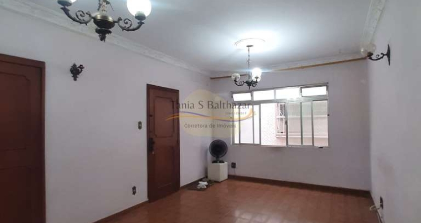 Amplo Apartamento de Frente, Bairro Boqueirão - Santos/SP