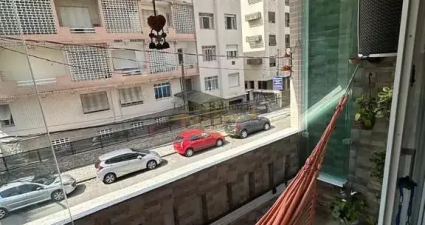 Apartamento Frente com Sacada.