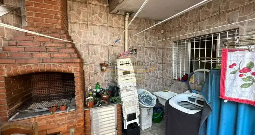 Casa com  Churrasqueira e 3 Dormitórios à venda - Parque Bitaru - São Vicente/SP