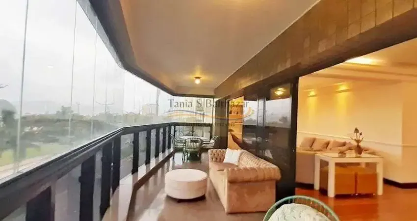 Apartamento Alto Padrão, com Vista Mar. Bairro José Menino, em Santos.