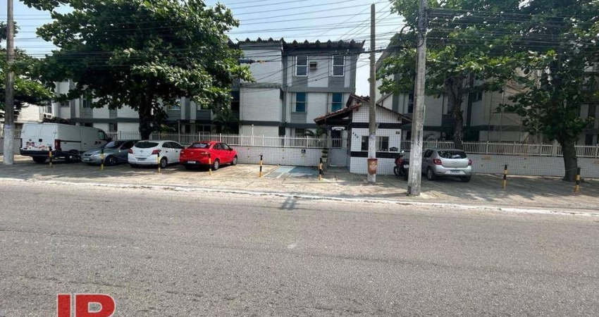 Apartamento com 2 dormitórios à venda, 49 m² por R$ 330.000,00 - Braga - Cabo Frio/RJ