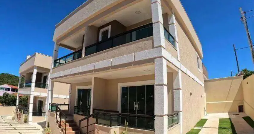 Casa com 3 dormitórios à venda, 138 m² por R$ 390.000,00 - Jardim Peró - Cabo Frio/RJ