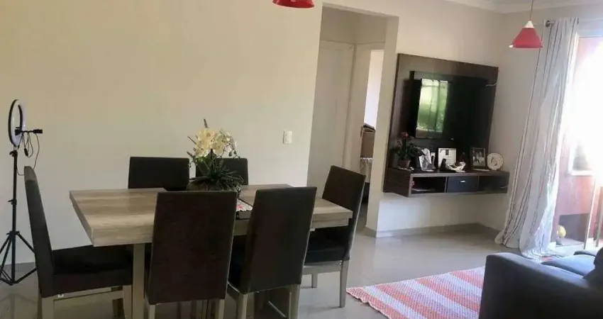 Apartamento mobiliado com 02 quartos com garagem em bombinhas