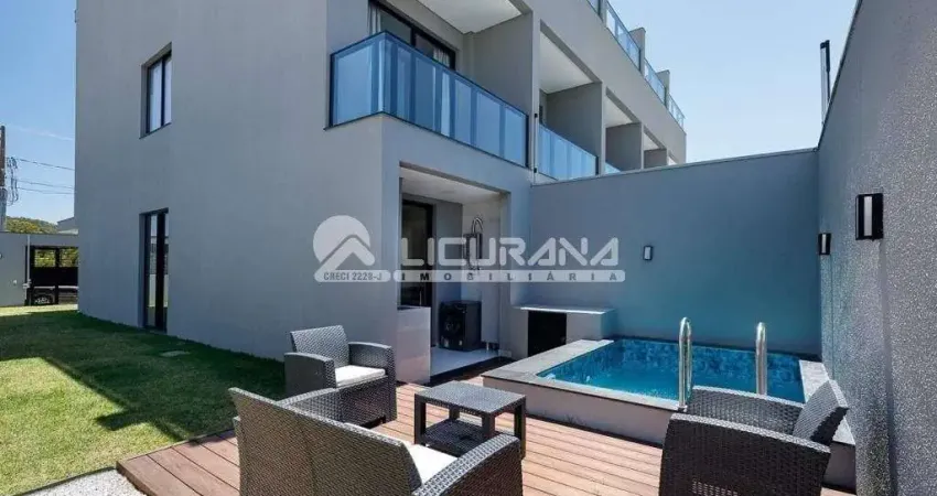 Casa / sobrado totalmente mobiliado tríplex com piscina e jacuzzi privativas na praia de Canto Grande - Bombinhas