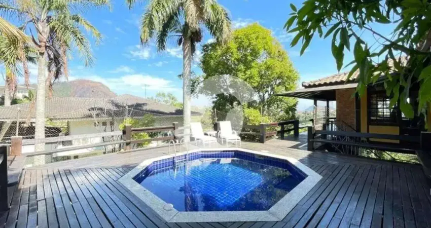 Casa com 3 quartos para alugar na Estrada Pacheco de Carvalho, nº 1103, c, Pendotiba, Niterói