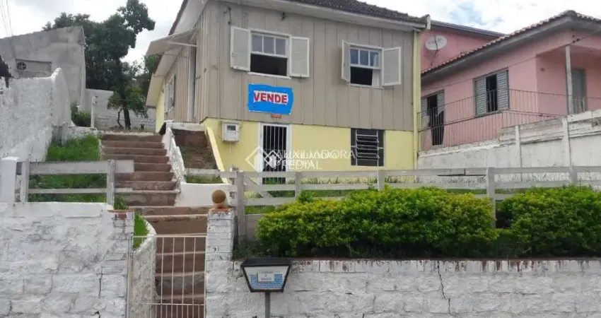Casa com 2 quartos à venda na PITORESCA, 174, Partenon, Porto Alegre