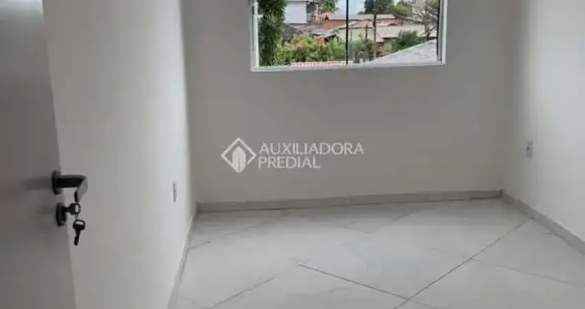 Apartamento com 2 quartos à venda na Júlio César, 171, Formoza, Alvorada