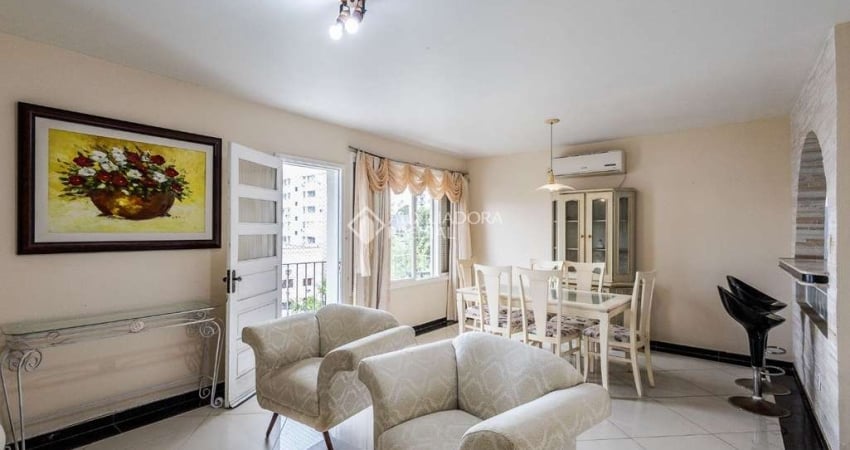 Apartamento com 3 quartos à venda na Rua Honório Silveira Dias, 1436, São João, Porto Alegre
